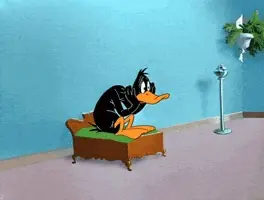 GIF про очікування української озвучки